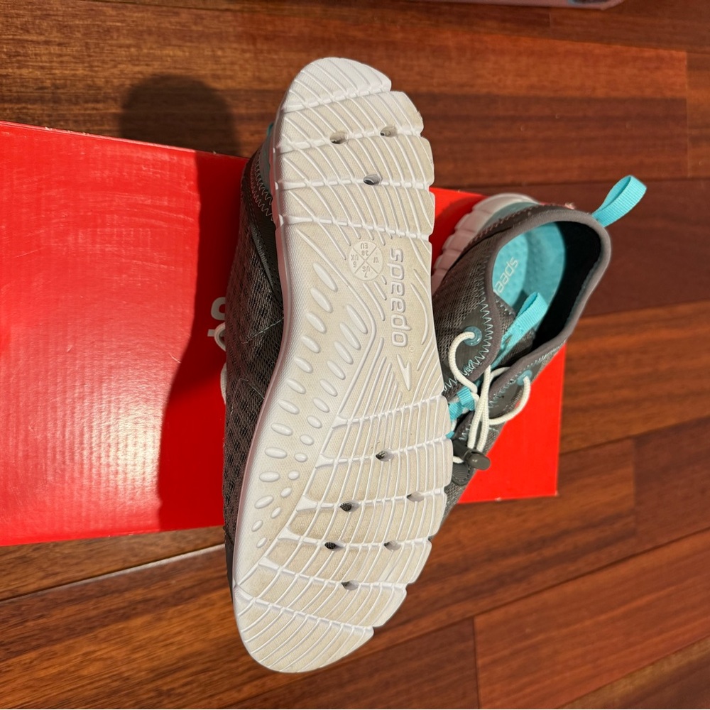 Speedo Women's Hybrid Watercross Shoes - Picture 4 of 4